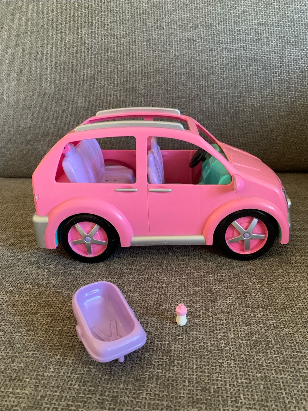 Pink SUV Happy Together Car with Removable Baby Seat & Bottle Loving Family Size